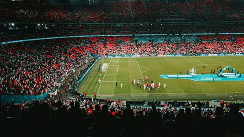 恩佐寻求转会，經紀人為其與多支俱樂部進行積極談判